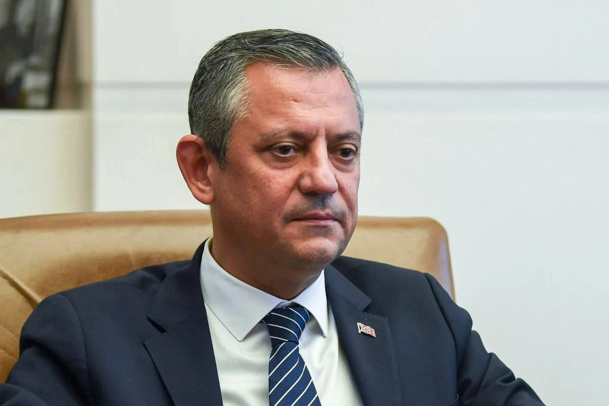 Özgür Özel’den Suriye İçin Üç Kritik Öneri: “Kalıcı İstikrar İçin Soğukkanlı Adımlar Atılmalıdır”