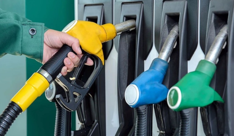 BENZİN VE MOTORİN FİYATLARI BİR KEZ DAHA YÜKSELİYOR